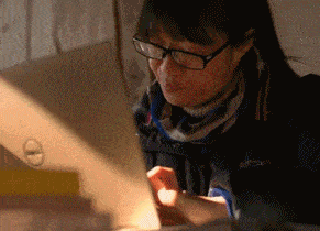 余秀华简介个人资料（“荡妇”余秀华的风流人生，和她不为人知的反抗之路）