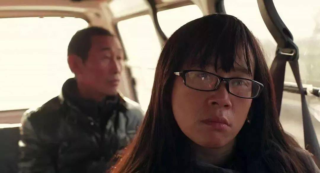 余秀华简介个人资料（“荡妇”余秀华的风流人生，和她不为人知的反抗之路）