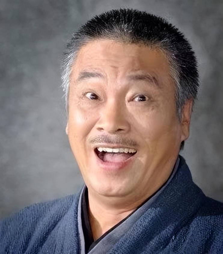 吴孟达个人资料简介：年轻任性，69岁养3个女人5个孩子，一年拍戏30部不敢停