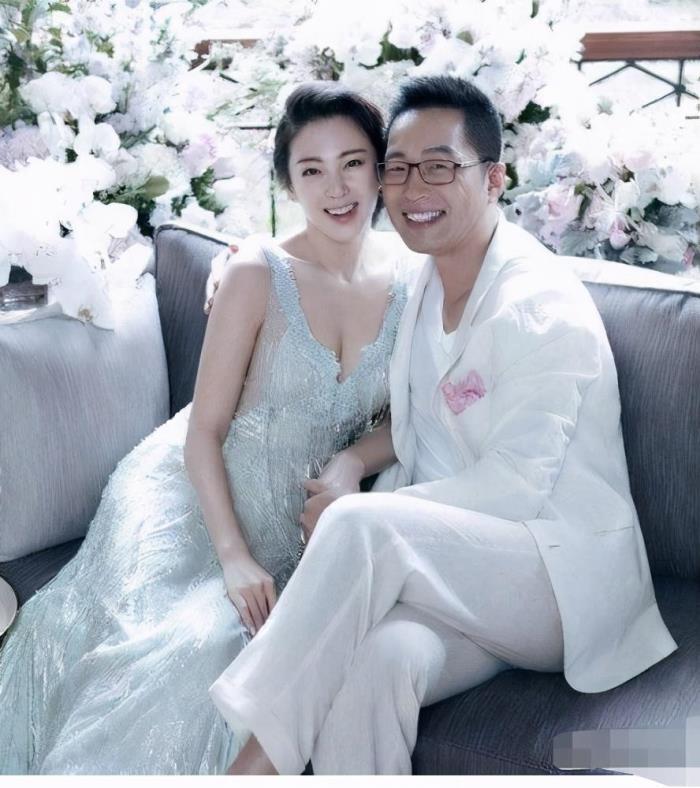 张雨绮个人资料简介婚姻（张雨绮：4段感情皆失败，35岁带着一双儿女，自称不再追求婚姻）