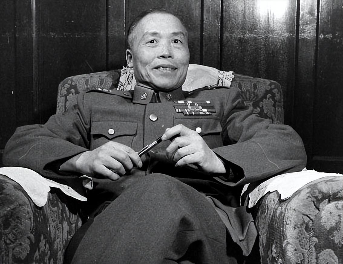 李宗仁简介个人资料（李宗仁回国后安排的职务）