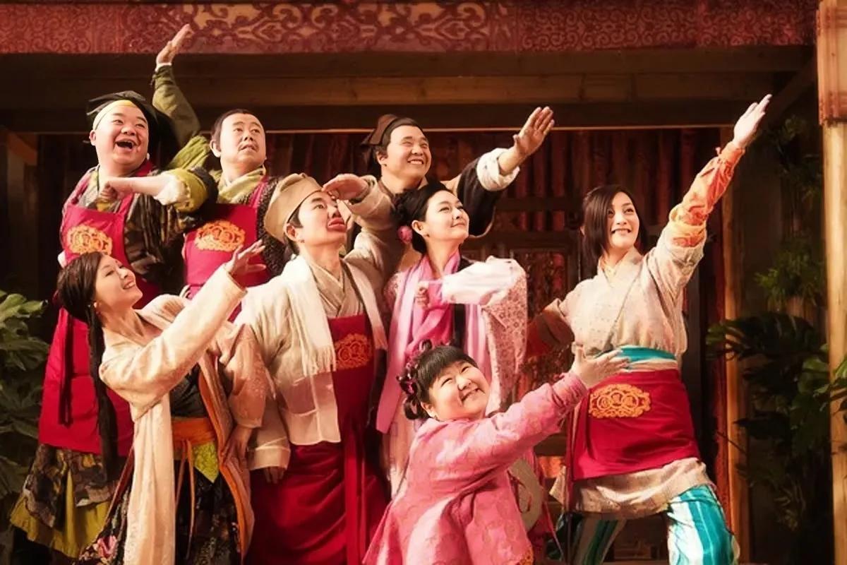 巩新亮身材颜值都不输吉娜，为何朗朗同居四年，却不娶她？