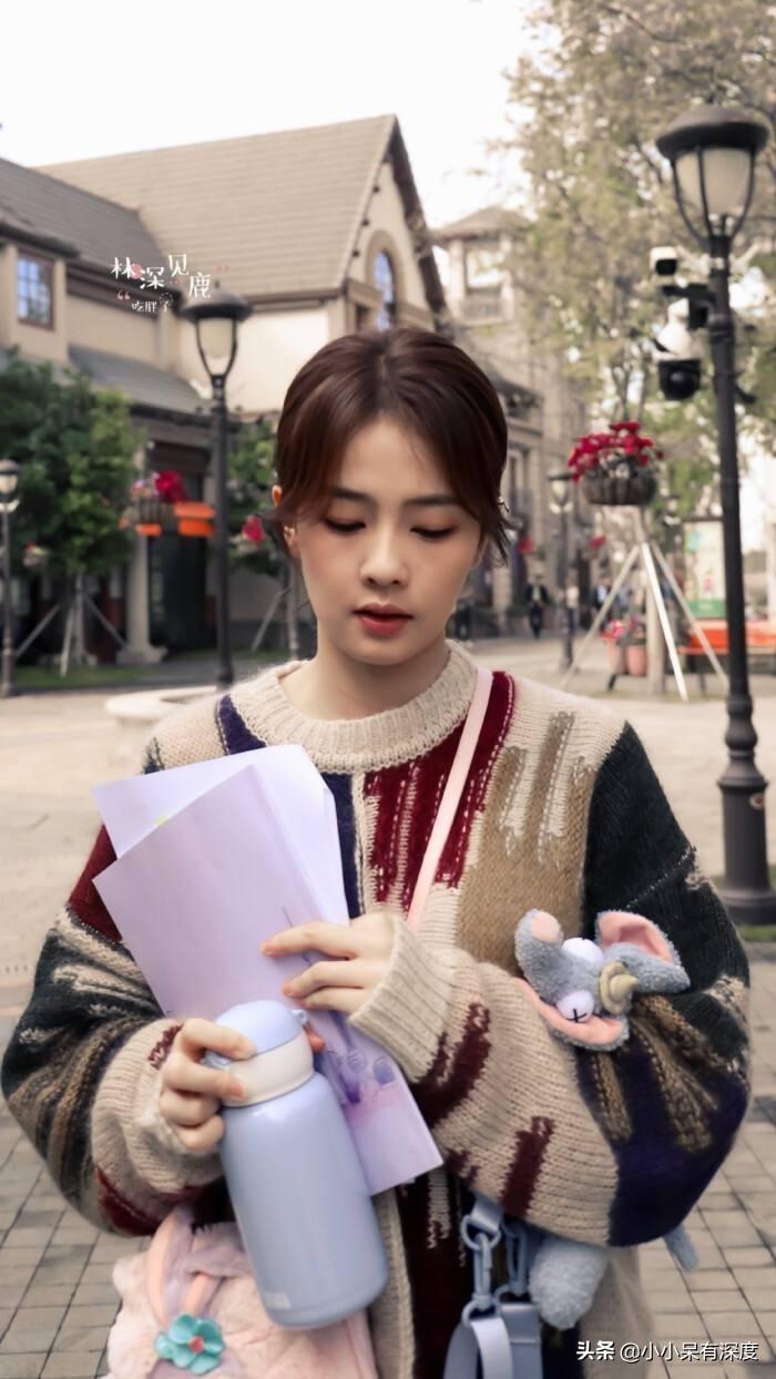 白鹿素颜照,白鹿的美,清纯美艳,可爱日常,这个女神美得好干净