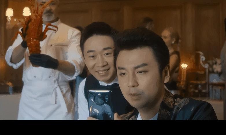 继《李焕英》后，“沉睡”的张小斐，终于凭《交换人生》赢了！