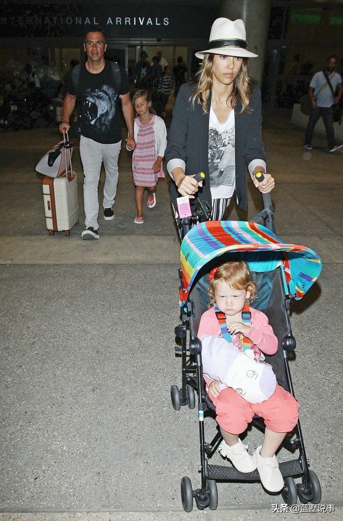 杰西卡阿尔芭个人资料：国际性的“花容月貌”