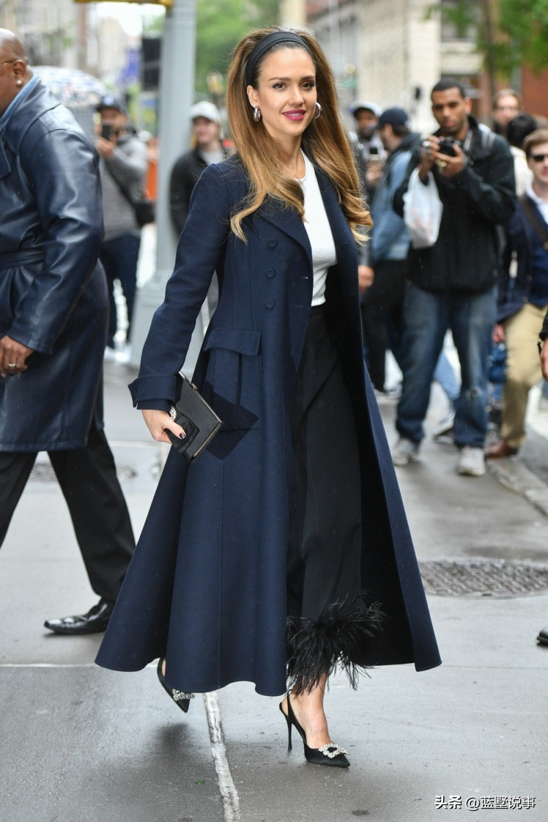 杰西卡阿尔芭个人资料：国际性的“花容月貌”