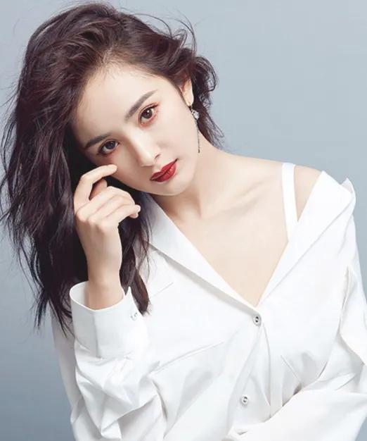 杨幂个人资料 中国著名的女演员