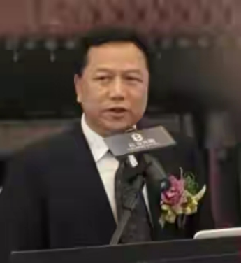 王艳老公是谁(“晴格格”王艳:23岁嫁富商,老公比她大11岁,王烁是她的继子)