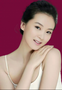 ​王艳老公是谁(“晴格格”王艳：23岁嫁富商，老公比她大11岁，王烁是她的继子)