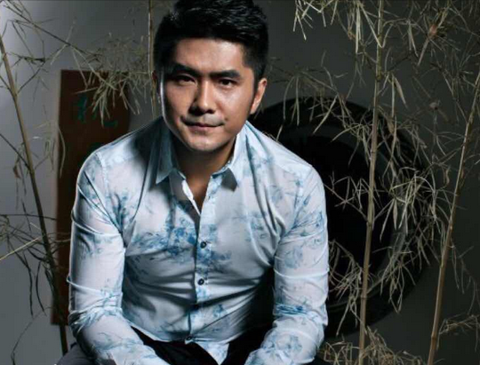 潘阳婚后淡出演艺圈，石磊有怎样的背景能让潘长江把女儿嫁给他