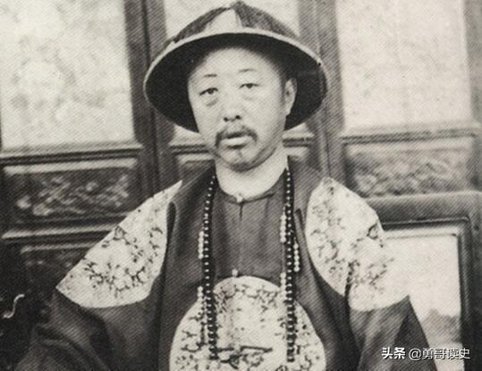 铁帽子王是谁(清朝有十二个铁帽子王:十个是亲王,只有两个是郡王)