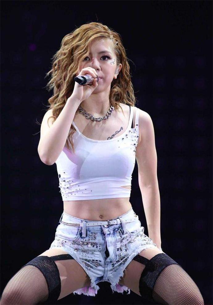 邓紫棋男友是谁现状如何?邓紫棋男友Mark Ngai资料背景遭扒