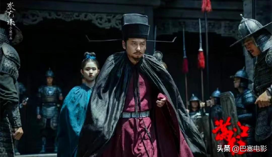 雷佳音老婆美上热搜，被指像父女，细看他的资产，就知什么是赢家