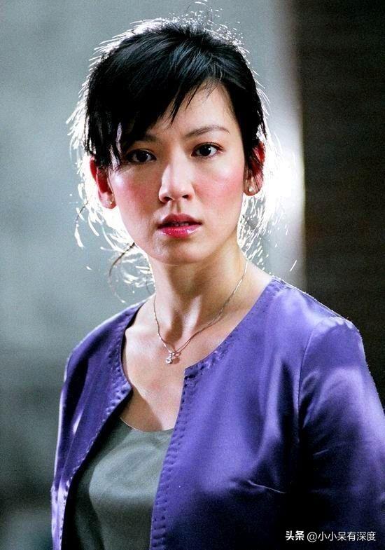 昔日女神林熙蕾近照，48岁好身材遮不住！颜值似冻龄，状态超级棒