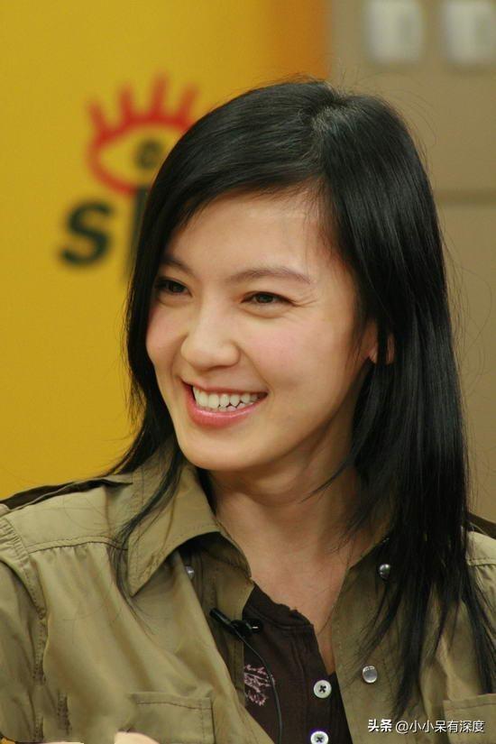 昔日女神林熙蕾近照，48岁好身材遮不住！颜值似冻龄，状态超级棒