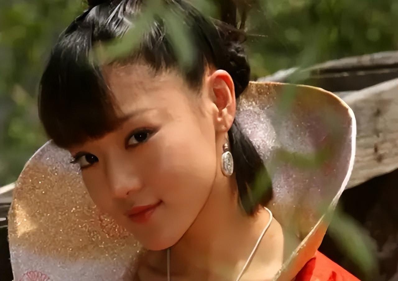 邓家佳个人简历资料(邓家佳内江哪里的)