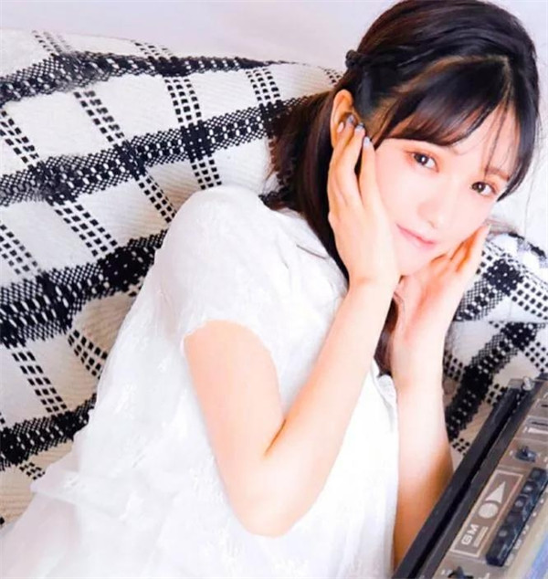 收到男朋友红包怎么幽默回复(收到男友红包后聪明回答)