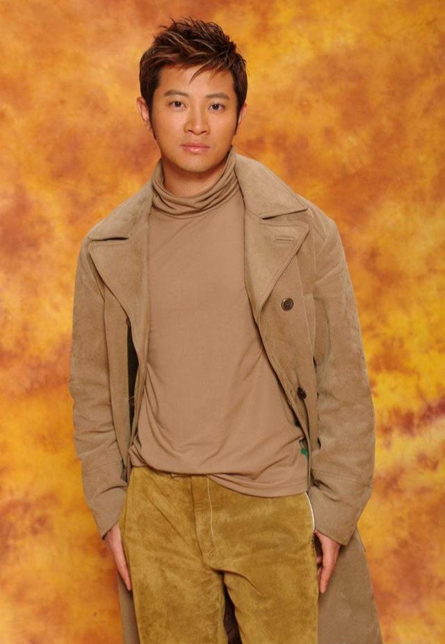 半生悲欢的“国内第一名模”瞿颖，她终究还是选择放下了