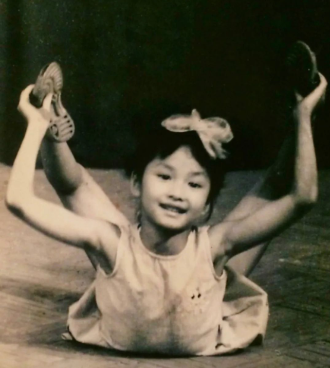 半生悲欢的“国内第一名模”瞿颖，她终究还是选择放下了