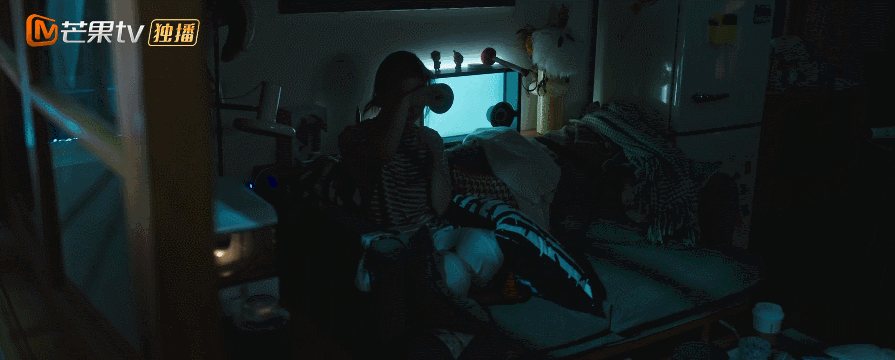 收视夺冠,脱下“古装”的刘亦菲,这剧治愈多少年轻人的精神内耗