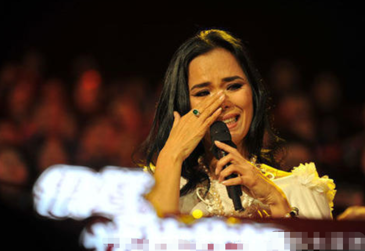 一婚嫁大4岁恩师，二婚嫁开国将军之子，李谷一现状如何？