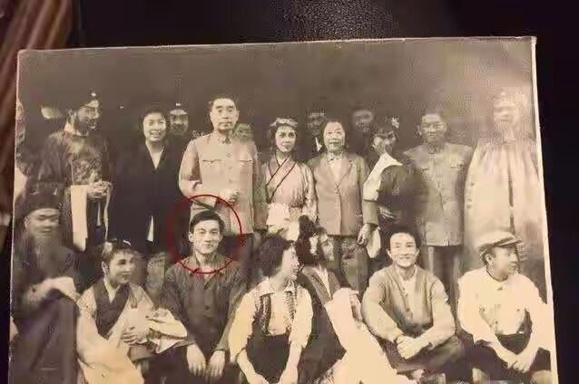 济公游本昌：52岁演主角，73岁赔光家产，人生远比剧本精彩