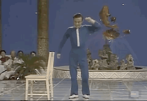 济公游本昌：52岁演主角，73岁赔光家产，人生远比剧本精彩