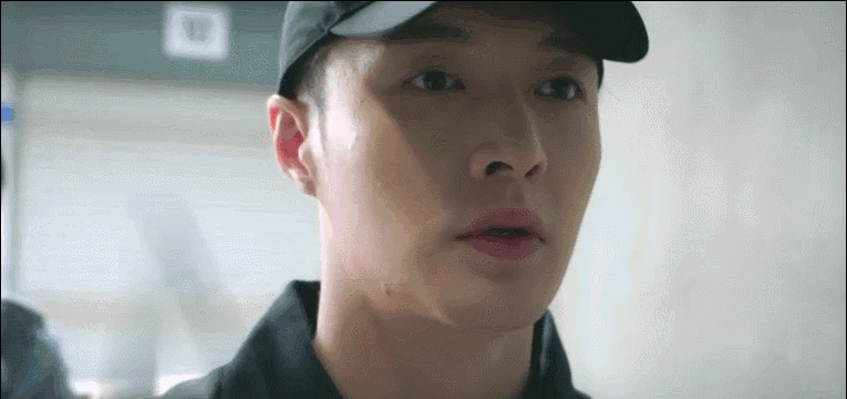 没想到，2022年2月还没过完，雷佳音就打出了第二副“王炸”