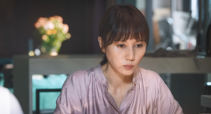 没想到，2022年2月还没过完，雷佳音就打出了第二副“王炸”