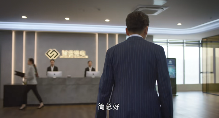 没想到，2022年2月还没过完，雷佳音就打出了第二副“王炸”