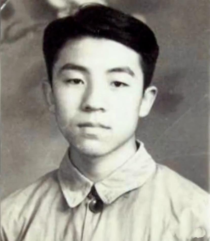 和平凡妻子结婚50年的“歌唱家”杨洪基，老婆和儿子都是他的骄傲