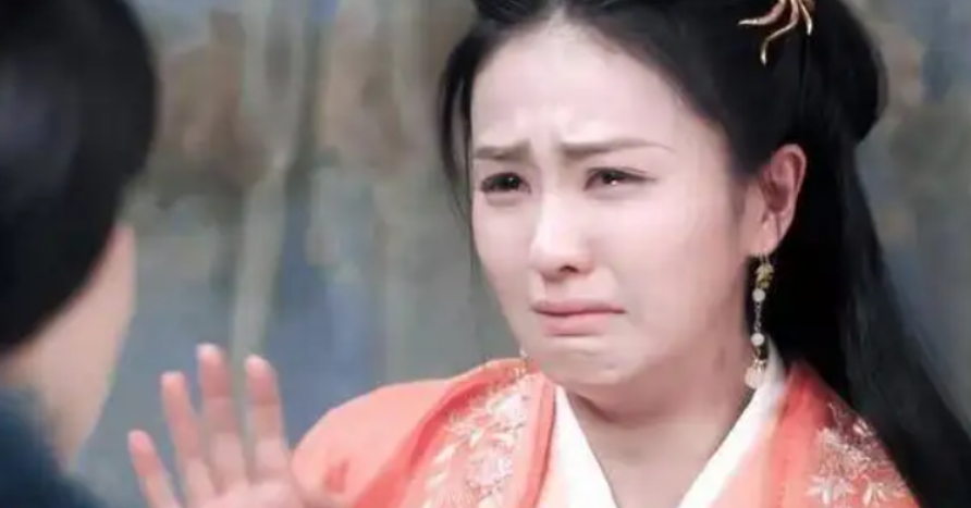 只会瞪眼，歪嘴油腻？28岁白鹿出手，带来教科书式“崩溃哭戏”