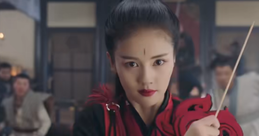 只会瞪眼，歪嘴油腻？28岁白鹿出手，带来教科书式“崩溃哭戏”