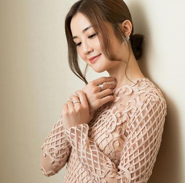 Twins成员蔡卓妍