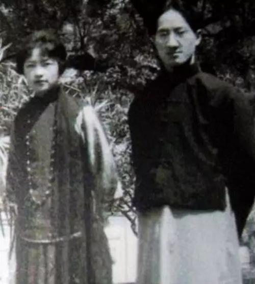 徐志摩简介和代表作品真实的民国时期(之四民国四大才子:徐志摩)