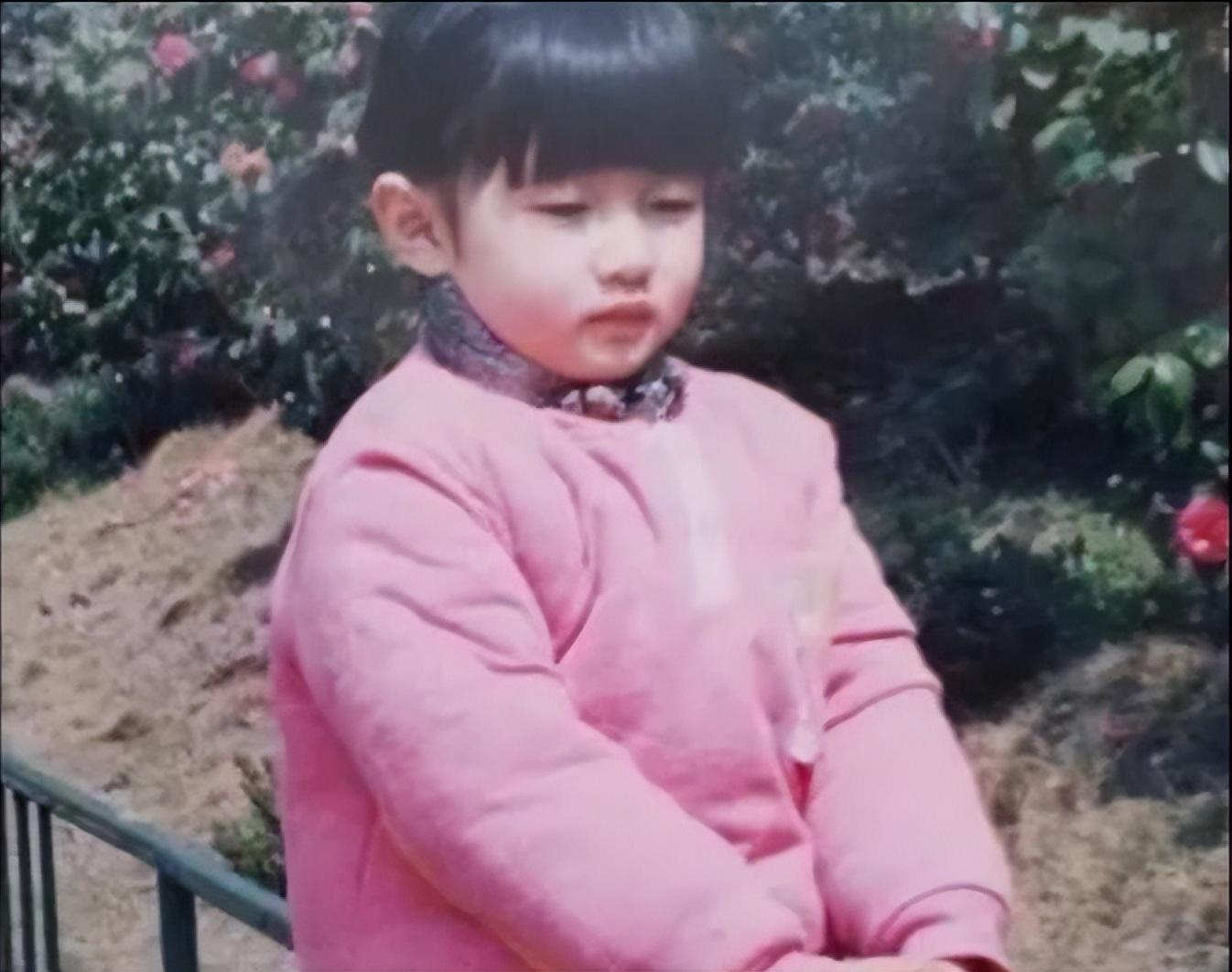 江疏影个人简历 ：迷倒5个男人后，又和富豪传绯闻，她的故事真不简单