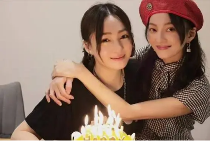 差点被妈妈亲手摧毁的张韶涵,凭借“阿刁”再战华语乐坛