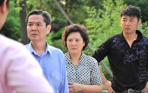 雷佳音：14岁早恋辍学，跑8年龙套，仅用一句台词超越徐峥黄渤