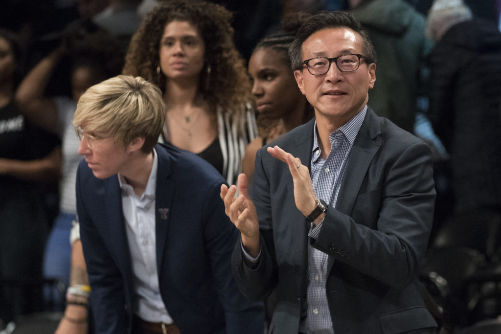 蔡崇信成了NBA历史级大冤种?事实上他可能压根不在乎