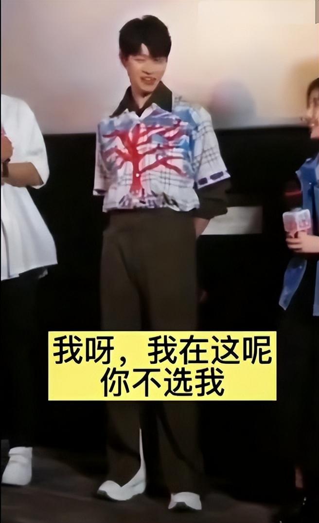 “国民妹妹”张子枫:与彭昱畅成亲兄妹,受顶级京圈资源力捧