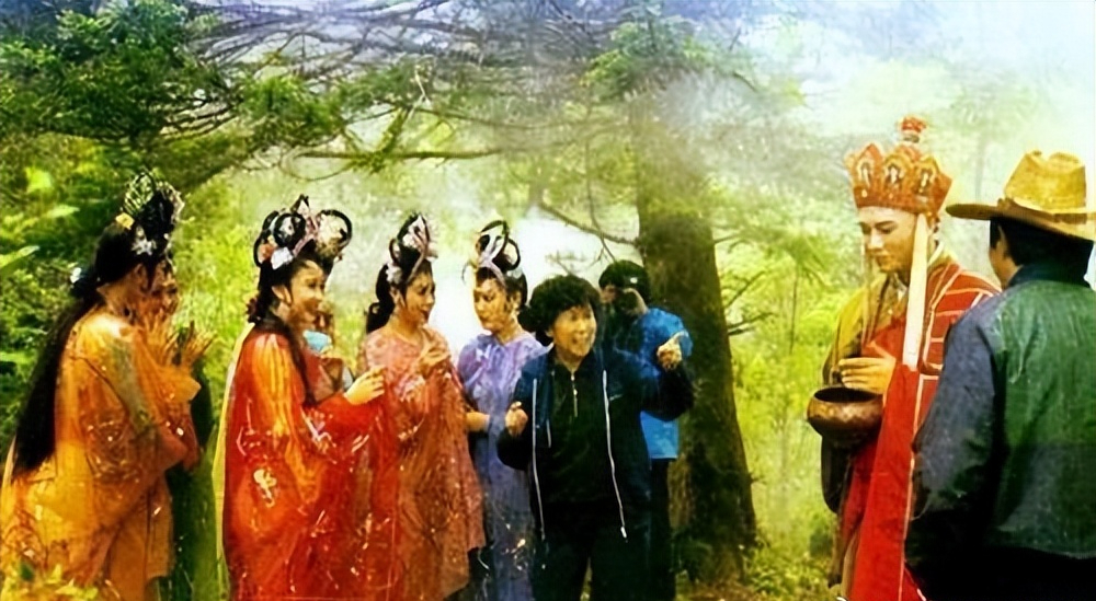 演员朱琳：执意拍戏让她遗憾终身，今71岁无子，丈夫选择令人意外