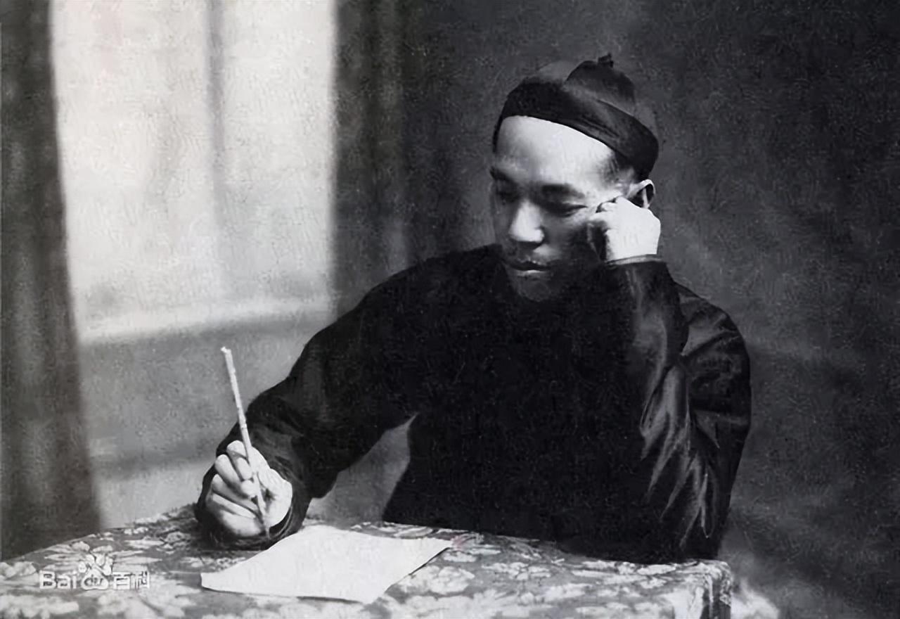 梁启超简介简历（梁启超：最博学的人，但书法与同时代吴昌硕、黄宾虹比，相差甚远）