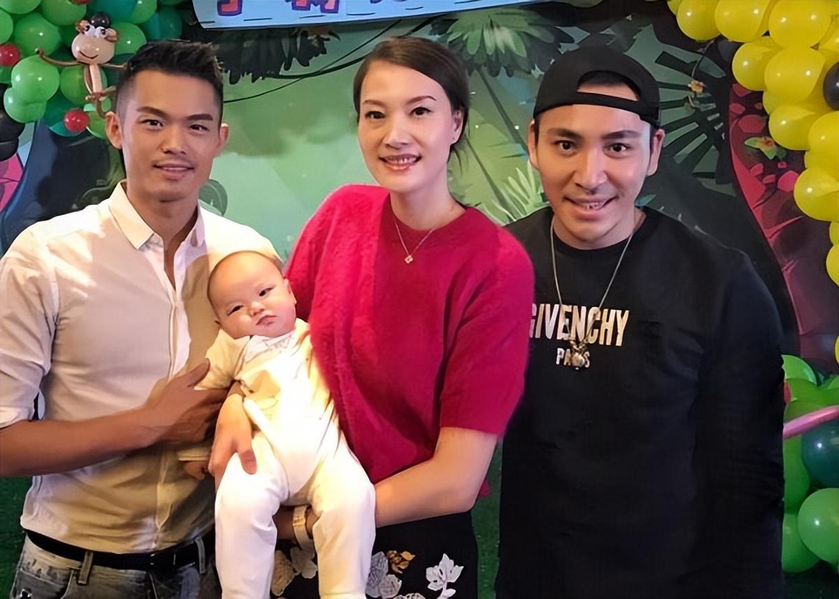 赵雅淇 “忘拉窗帘”6年后,林丹跌落神坛,赵雅淇如何了?