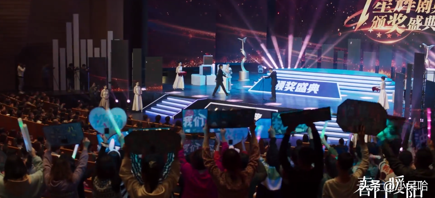 吴刚饰演“老戏骨”，黄子韬饰演“爱豆”，三位国家一级演员参演