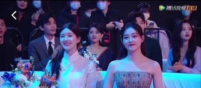 为什么总有人觉得赵露思长得普通？让我们深扒这几点