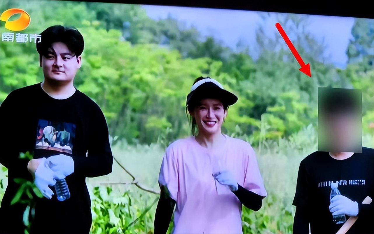 李维嘉正式回归，搭档王心凌主持新综艺，本人发动态透露好心情