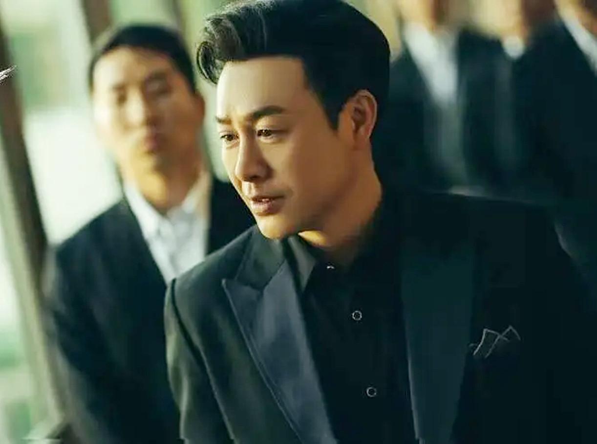 《狂飙》片酬，张译3000万，张颂文30万，同样姓张差距咋这么大？