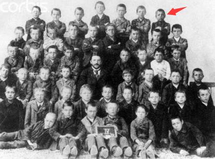 图说二战人物:第三帝国元首希特勒的一生