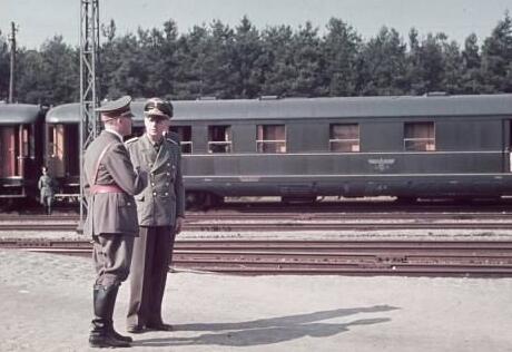 图说二战人物:第三帝国元首希特勒的一生