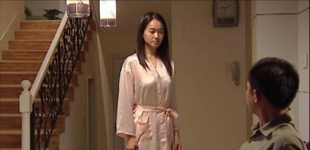 左小青个人资料简介(湖南美人左小青的人生浮沉史)